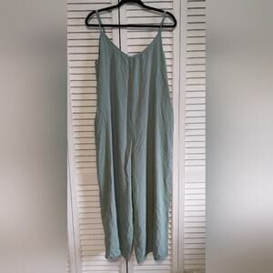 COPY - Sage Green Lightweight Wide Leg Jumper.  Size XL.